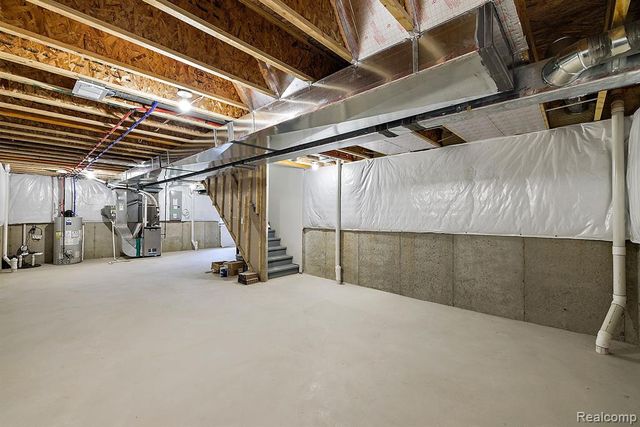 487 Cannonade Loop, Howell, MI 48843