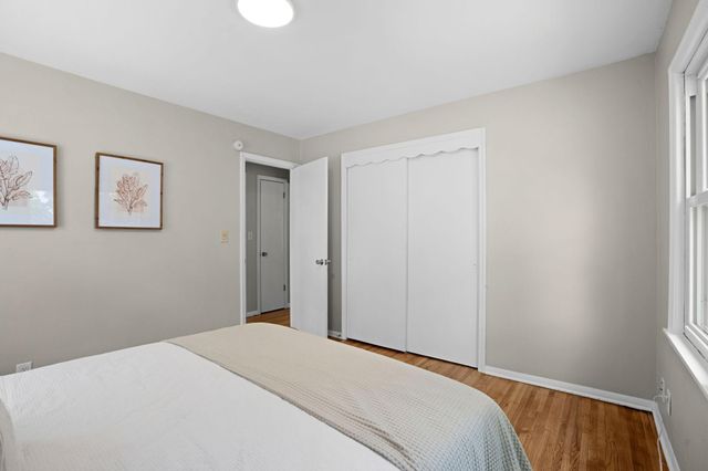 1181 Duluth Street, Saint Paul, MN 55106