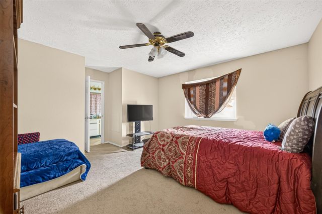 2307 Spring Dusk Lane, Spring, TX 77373