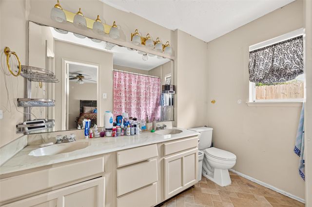 2307 Spring Dusk Lane, Spring, TX 77373