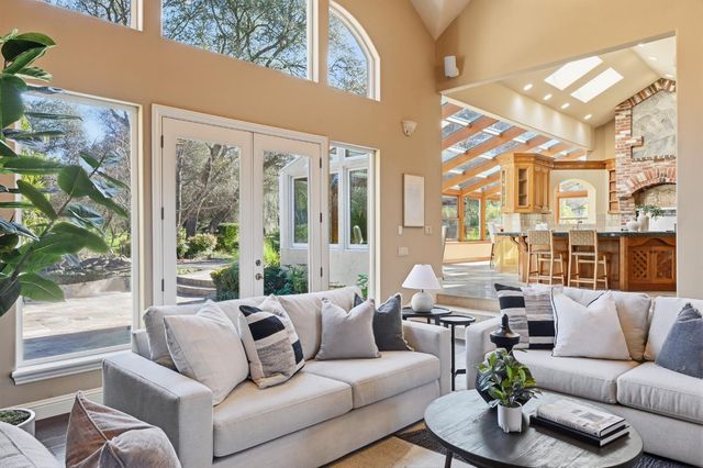 6520 Carolinda Dr, Granite Bay, CA 95746