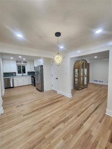 302 Kelso Drive, Atlanta, GA 30311