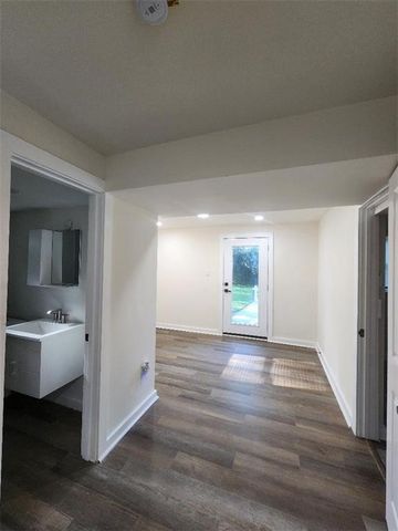 302 Kelso Drive, Atlanta, GA 30311
