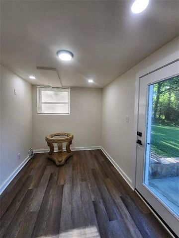 302 Kelso Drive, Atlanta, GA 30311