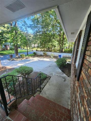 302 Kelso Drive, Atlanta, GA 30311
