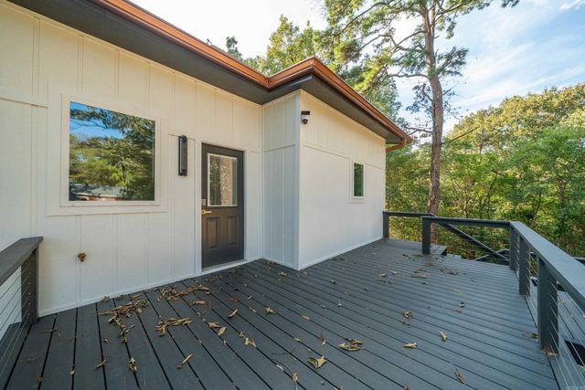 1515 Richard Street, Hot Springs, AR 71901