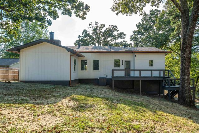 1515 Richard Street, Hot Springs, AR 71901