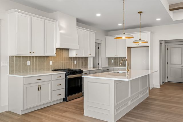 1315 NW Yorktown Drive, Waukee, IA 50263