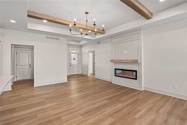 1315 NW Yorktown Drive, Waukee, IA 50263