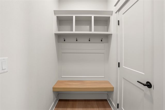 1315 NW Yorktown Drive, Waukee, IA 50263