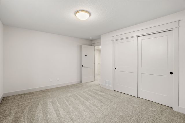 1315 NW Yorktown Drive, Waukee, IA 50263