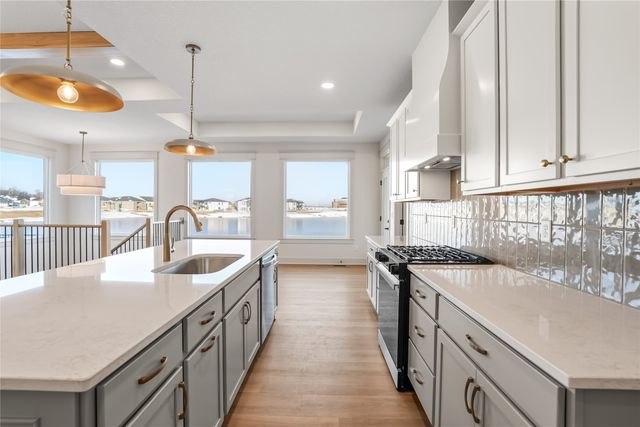 1315 NW Yorktown Drive, Waukee, IA 50263