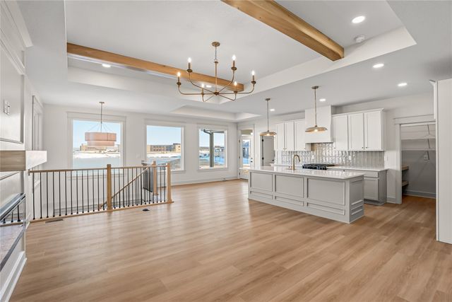 1315 NW Yorktown Drive, Waukee, IA 50263