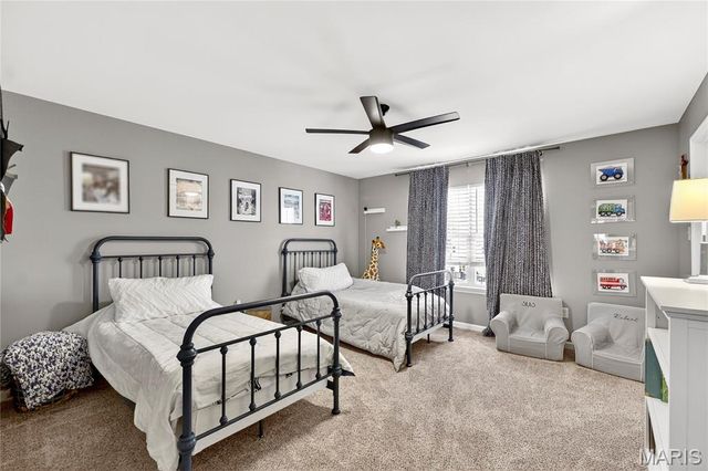 2768 Brook Hill Lane, St Charles, MO 63303