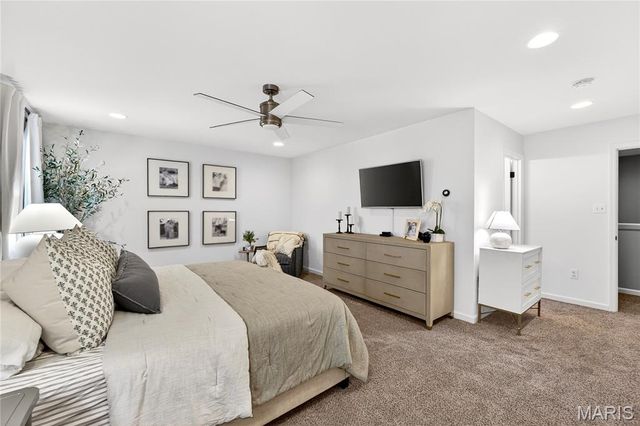 2768 Brook Hill Lane, St Charles, MO 63303