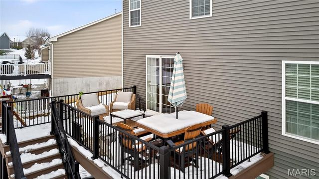 2768 Brook Hill Lane, St Charles, MO 63303