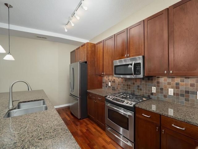 4730 Park Commons Drive 127, Saint Louis Park, MN 55416