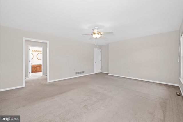 201 MICHAELS WAY, Hockessin, DE 19707