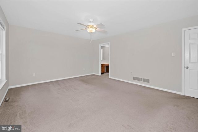 201 MICHAELS WAY, Hockessin, DE 19707