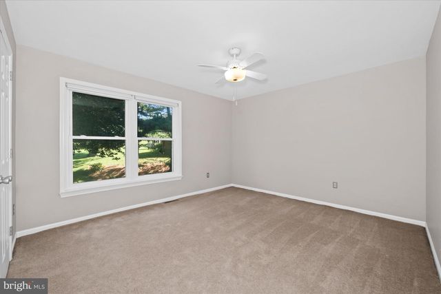 201 MICHAELS WAY, Hockessin, DE 19707