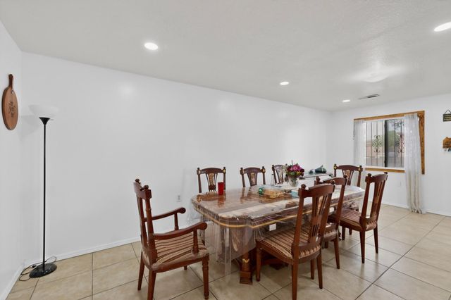 1160 Calle Mesquite, Bernalillo, NM 87004