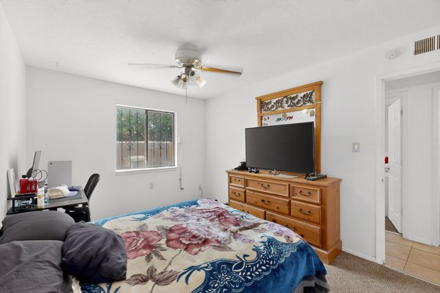 1160 Calle Mesquite, Bernalillo, NM 87004