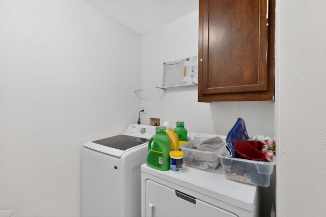 1160 Calle Mesquite, Bernalillo, NM 87004