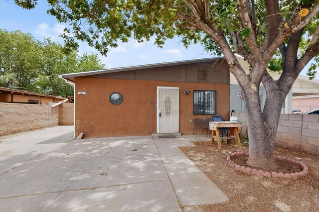 1160 Calle Mesquite, Bernalillo, NM 87004