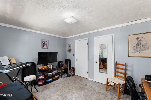 23146 Taylor Valley Road, Damascus, VA 24236