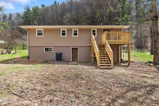 23146 Taylor Valley Road, Damascus, VA 24236
