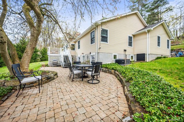 102 Warren Street, Somers, NY 10589