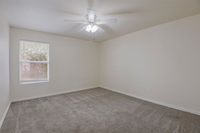 909 Anvil Creek Drive, Arlington, TX 76001