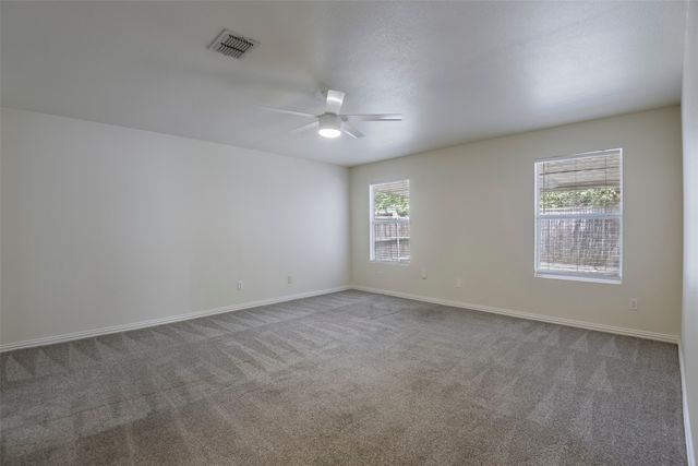909 Anvil Creek Drive, Arlington, TX 76001