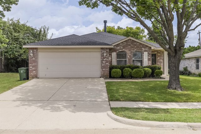 909 Anvil Creek Drive, Arlington, TX 76001