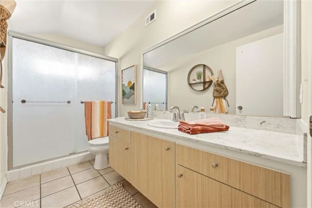 8821 Tamarisk, Westminster, CA 92683