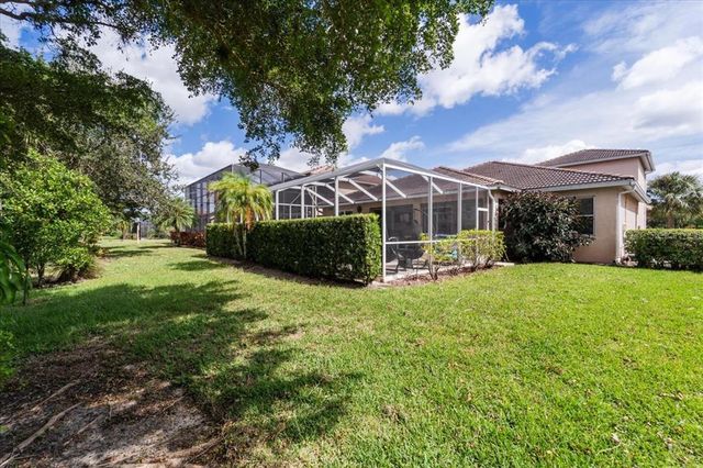 9883 BLUE STONE CIRCLE, Fort Myers, FL 33913