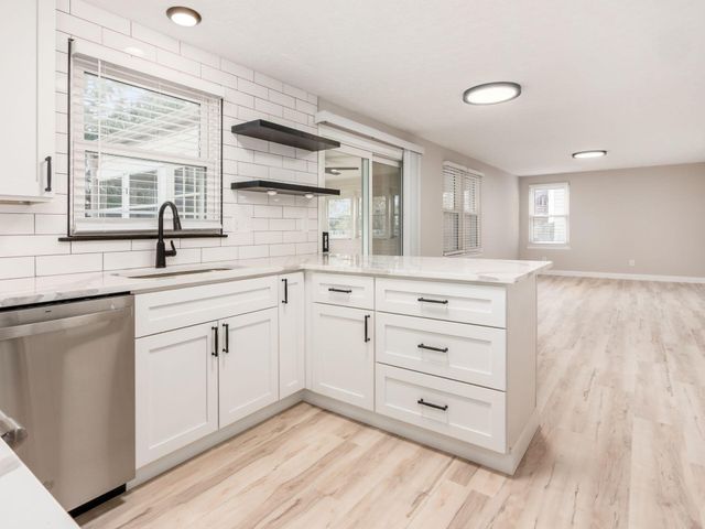 4851 Leybourne Drive, Hilliard, OH 43026