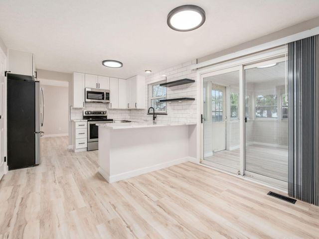 4851 Leybourne Drive, Hilliard, OH 43026