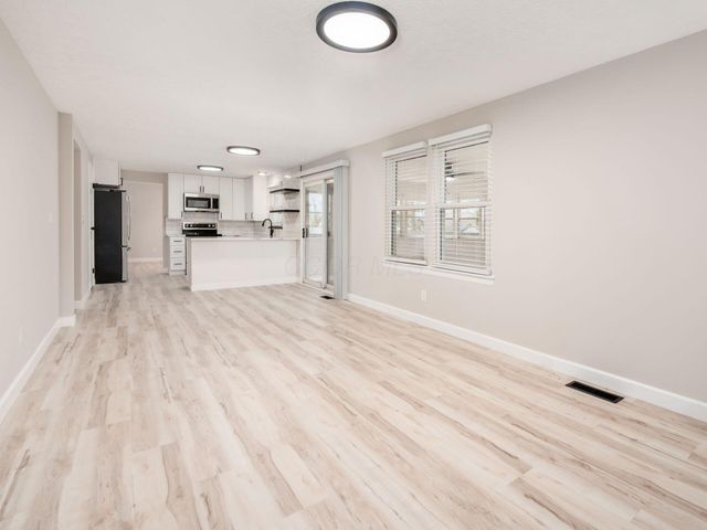 4851 Leybourne Drive, Hilliard, OH 43026