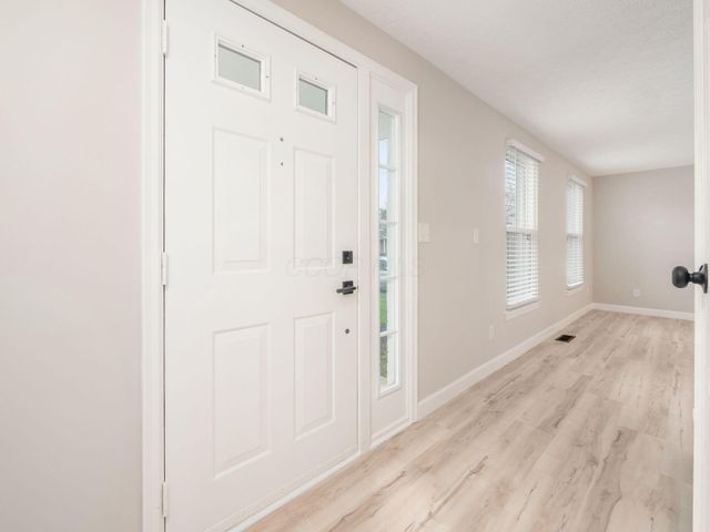 4851 Leybourne Drive, Hilliard, OH 43026