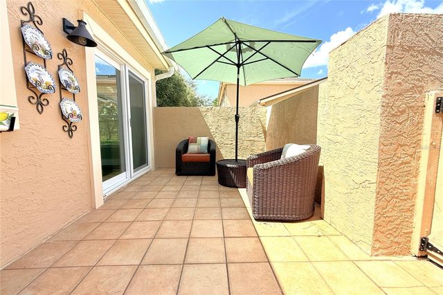 11861 RAINTREE DRIVE 65, Tampa, FL 33617