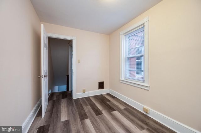 34 MAPLE ST, Reading, PA 19602