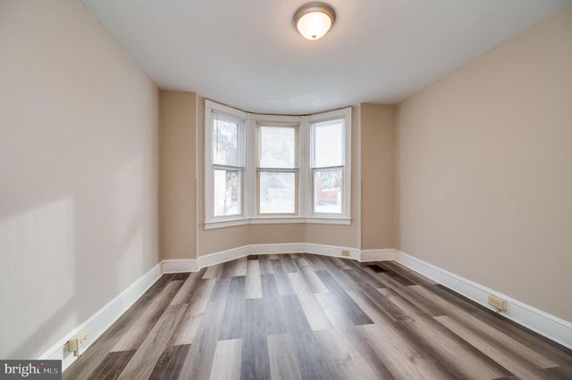 34 MAPLE ST, Reading, PA 19602