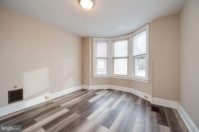 34 MAPLE ST, Reading, PA 19602