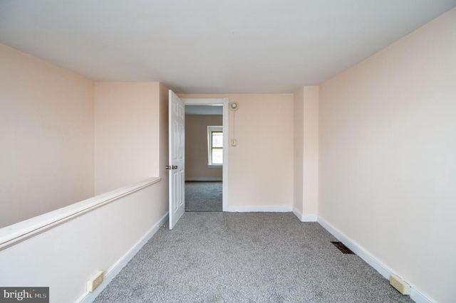 34 MAPLE ST, Reading, PA 19602