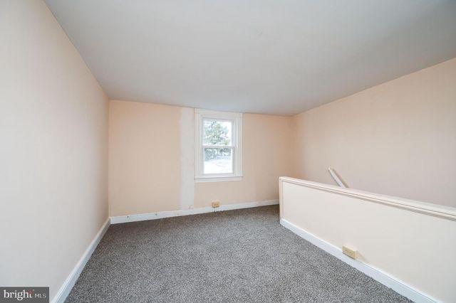 34 MAPLE ST, Reading, PA 19602