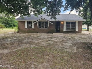 1019 Newsome Avenue Avenue, Cleveland, MS 38732