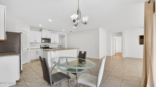 7114 Topaz Drive, Grant-valkaria, FL 32949