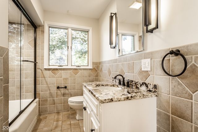 7265 N Illinois Street, Indianapolis, IN 46260