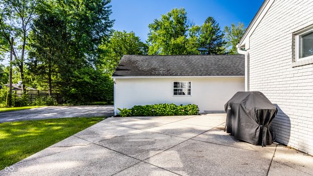 7265 N Illinois Street, Indianapolis, IN 46260